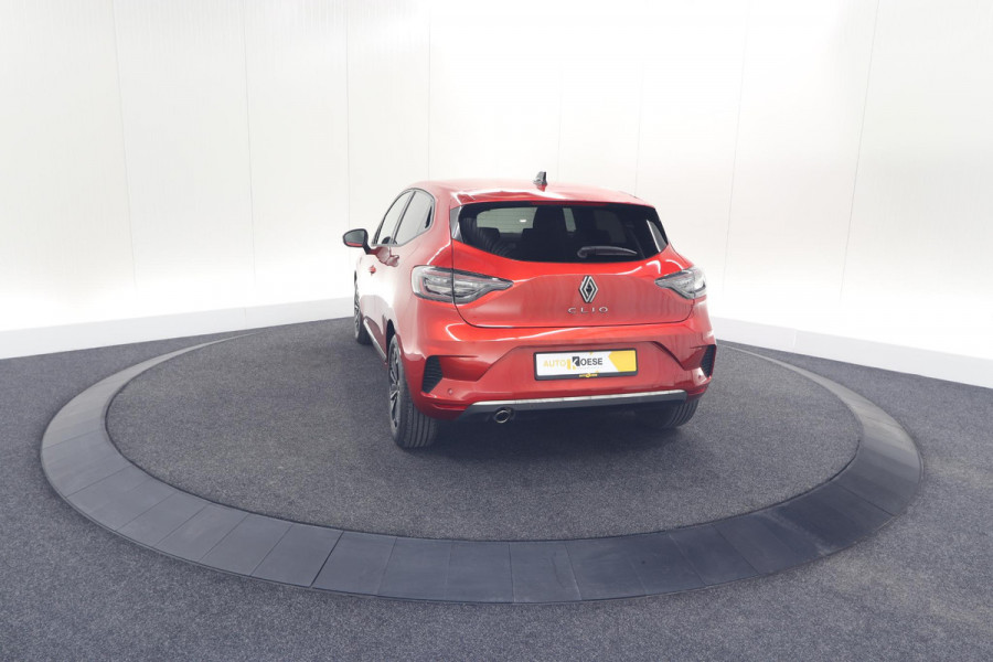 Renault Clio TCe 90 GPF techno | 360 Camera | Adaptieve Cruise Control | Navigatie | 9.3 Inch Groot Scherm