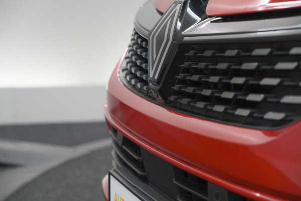 Renault Clio TCe 90 GPF techno | 360 Camera | Adaptieve Cruise Control | Navigatie | 9.3 Inch Groot Scherm