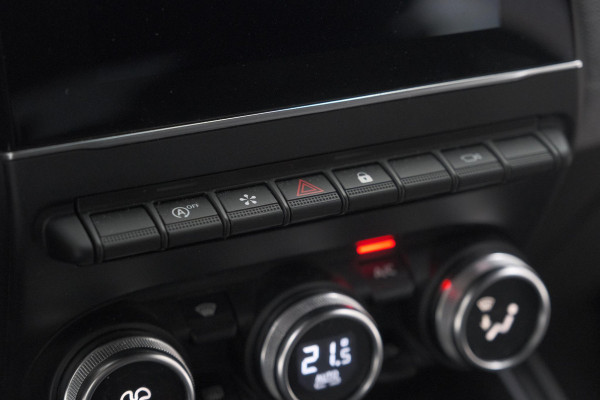 Renault Clio TCe 90 GPF techno | 360 Camera | Adaptieve Cruise Control | Navigatie | 9.3 Inch Groot Scherm