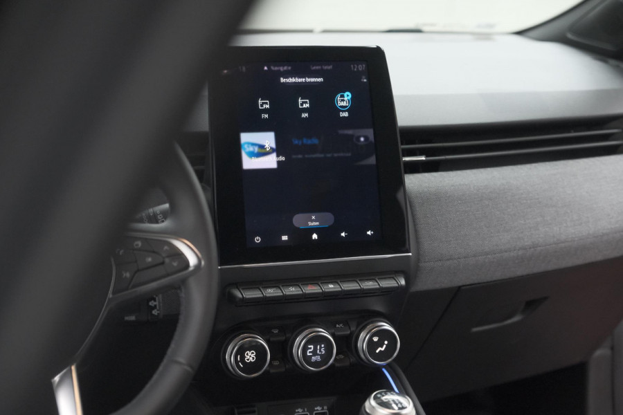 Renault Clio TCe 90 GPF techno | 360 Camera | Adaptieve Cruise Control | Navigatie | 9.3 Inch Groot Scherm