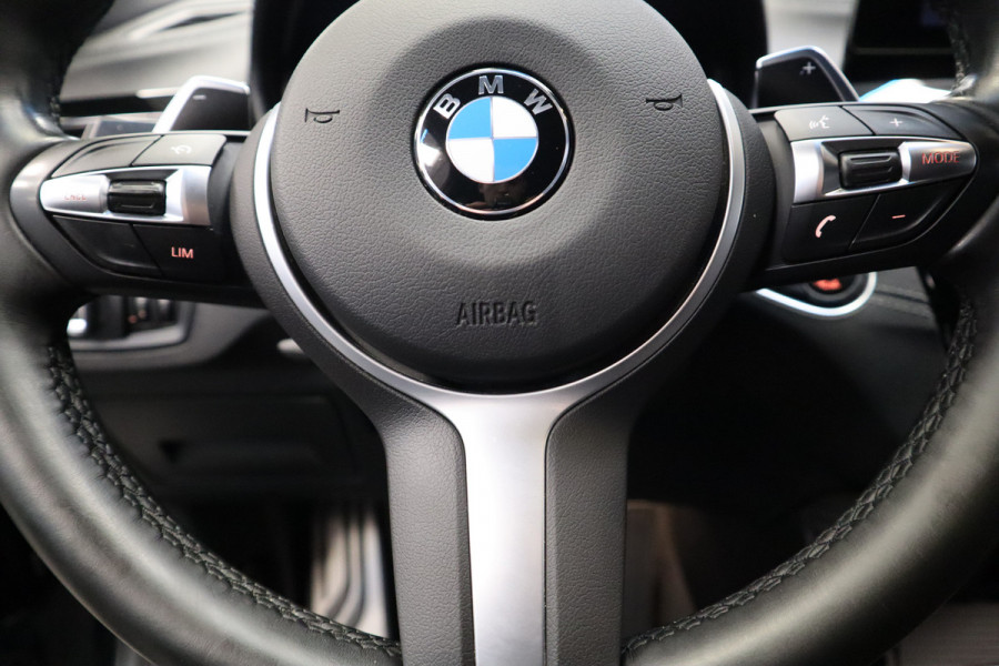 BMW X1 sDrive20i High Executive Cruise/Climate panoramadak PDC Trekhaak NAP Head-Up 24 maanden garantie mogelijk (*vraag naar de voorwaarden)