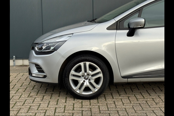 Renault Clio Estate 1.2 16V Life * Navigatie * Parkeersensoren * Cruise Control *