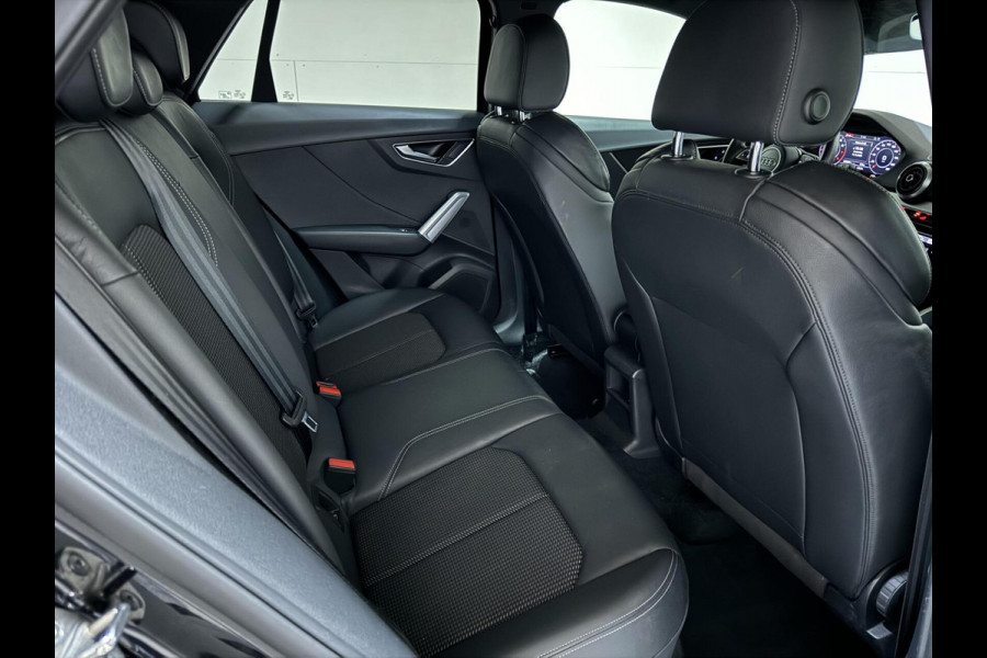 Audi Q2 35 TFSI S-Line Black Edition Virtual Carplay Camera NAP