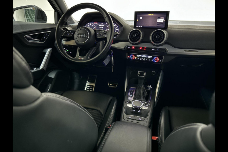 Audi Q2 35 TFSI S-Line Black Edition Virtual Carplay Camera NAP