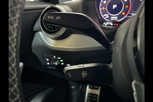 Audi Q2 35 TFSI S-Line Black Edition Virtual Carplay Camera NAP