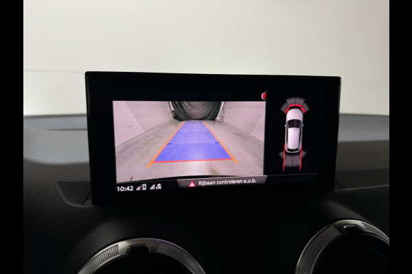 Audi Q2 35 TFSI S-Line Black Edition Virtual Carplay Camera NAP
