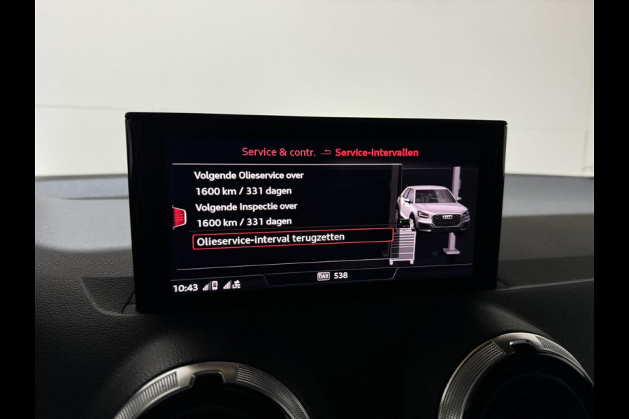 Audi Q2 35 TFSI S-Line Black Edition Virtual Carplay Camera NAP