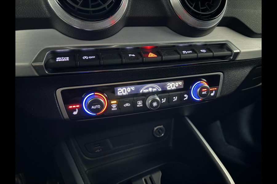 Audi Q2 35 TFSI S-Line Black Edition Virtual Carplay Camera NAP
