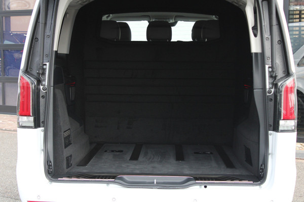 Mercedes-Benz V-Klasse 220d / Lang / DC / New Model / 2x Elec Schuifdeur / Night Pakket / Camera / NIEUWSTAAT