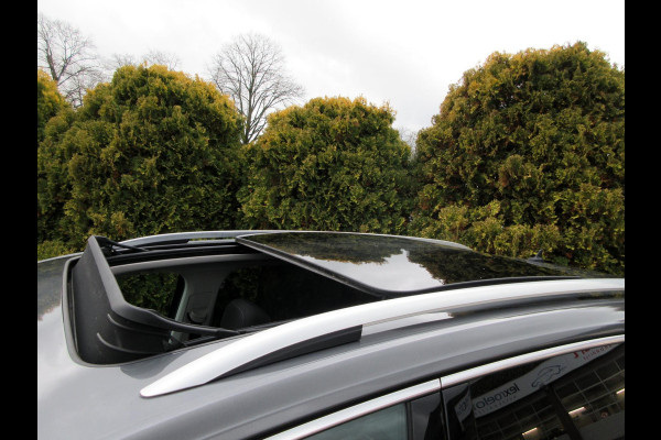 Volkswagen Touran 1.5 TSI Highline Automaat*Navi*Pano.dak*Trekhaak*