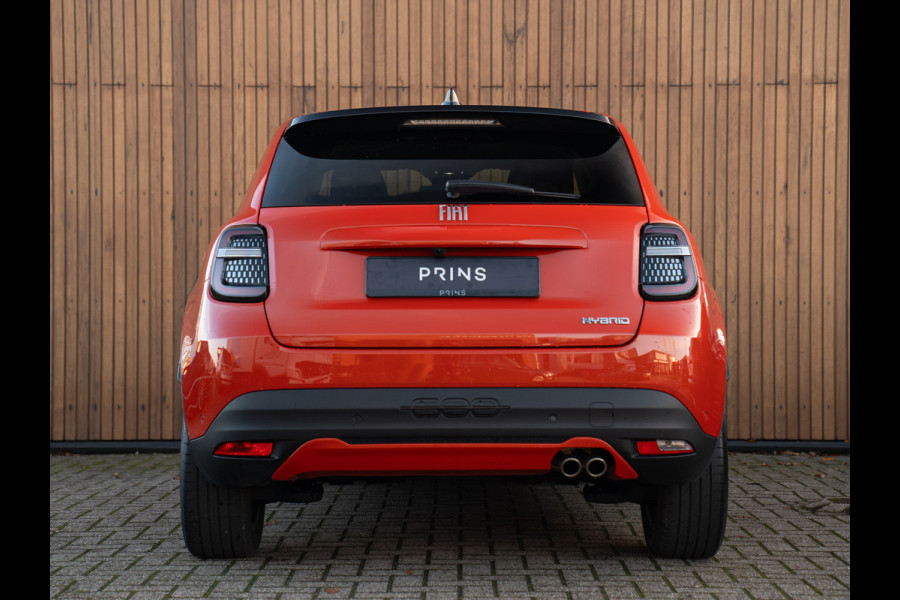 Fiat 600 1.2 Hybrid La Prima 145pk | Full option | CarPlay | Arancio Sun of Italy
