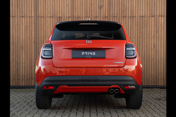 Fiat 600 1.2 Hybrid La Prima 145pk | Full option | CarPlay | Arancio Sun of Italy