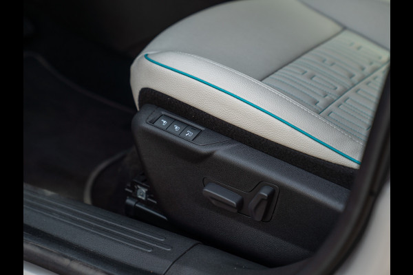 Fiat 600 1.2 Hybrid La Prima 145pk | Full option | CarPlay | Arancio Sun of Italy