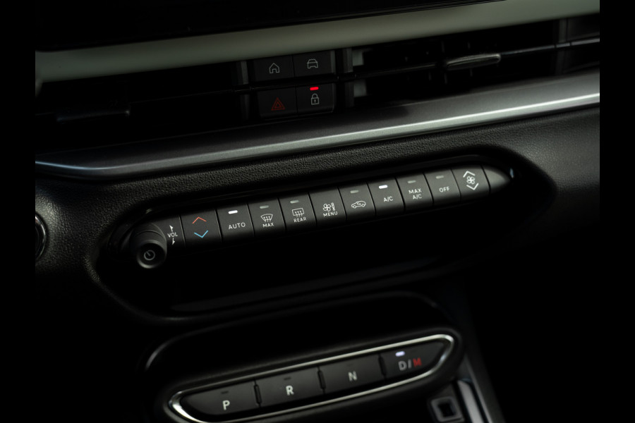 Fiat 600 1.2 Hybrid La Prima 145pk | Full option | CarPlay | Arancio Sun of Italy