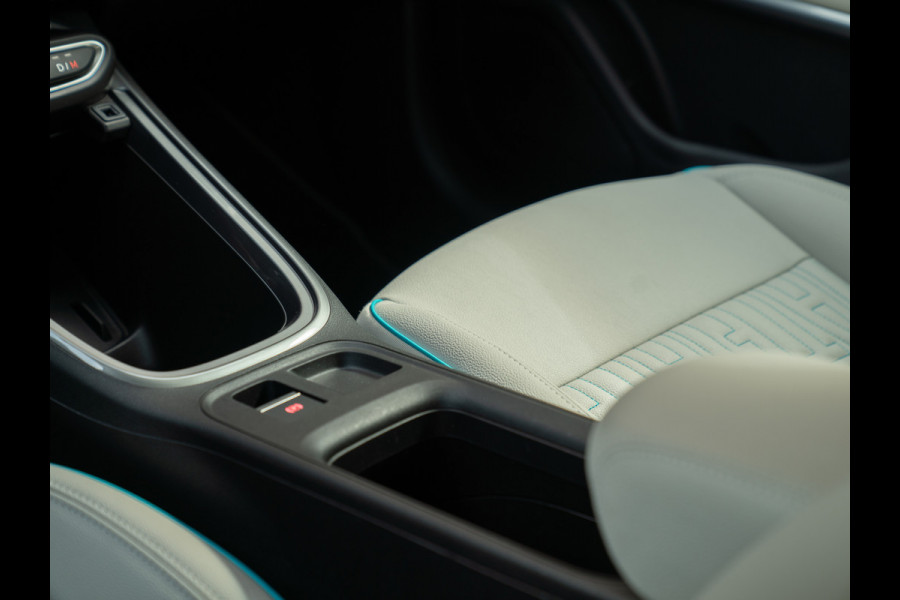 Fiat 600 1.2 Hybrid La Prima 145pk | Full option | CarPlay | Arancio Sun of Italy