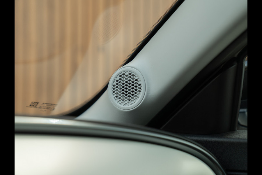 Fiat 600 1.2 Hybrid La Prima 145pk | Full option | CarPlay | Arancio Sun of Italy