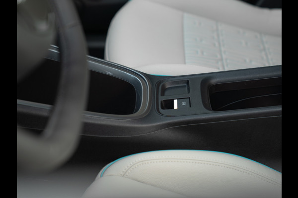 Fiat 600 1.2 Hybrid La Prima 145pk | Full option | CarPlay | Arancio Sun of Italy