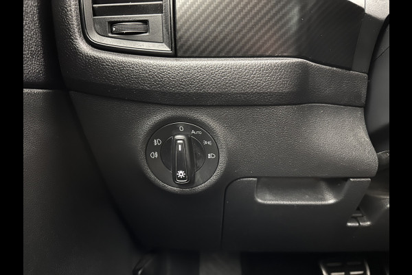 Škoda Kodiaq 1.5TSI Sportline (INCL-BTW) Aut. *PANO | 20" ALU | TOW BAR | LEATHER-MICROFIBRE | FULL-LED | MEMORY-PACK | SPORTSEATS | SHIFT-PADDLES | ADAPTIVE-CRUISE | DIGI-COCKPIT | NAVI-FULLMAP | CANTON-AUDIO | DAB | AMB