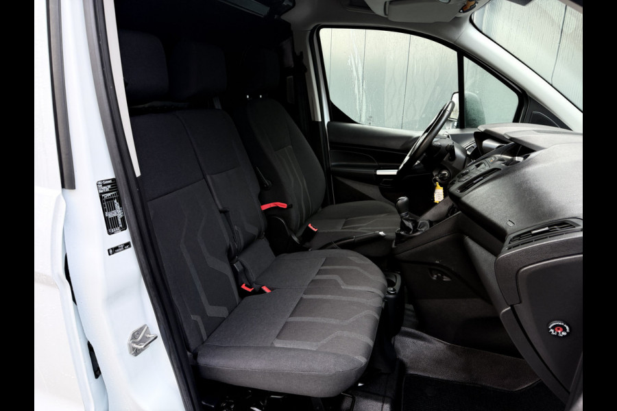 Ford Transit Connect 1.5 TDCI 101 PK / L2H1 / 1e EIG. / TREKHAAK / AIRCO / CRUISE / INRICHTING / 3-ZITS