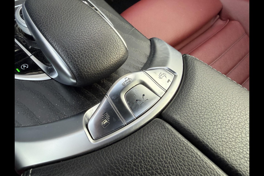 Mercedes-Benz C-Klasse 200 4matic AMG | Navigatie | Camera | Stoelkoeling & Verwarming | 19 Inch Lichtmetalen Velgen |