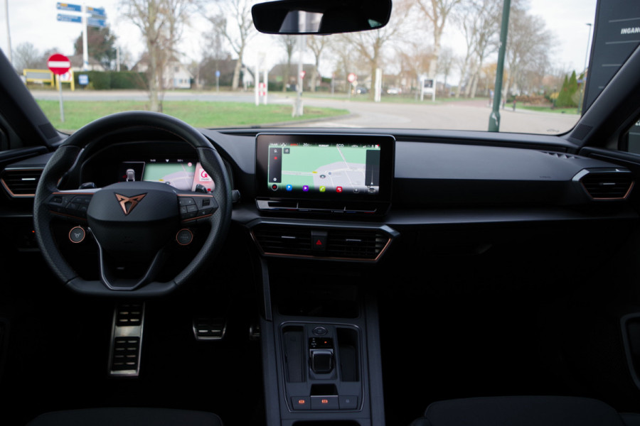 CUPRA Leon Sportstourer 1.4 e-Hybrid 245 PK VZ Adrenaline, Winterpakket, Stuur-Startknop, LED, Carplay, Memory