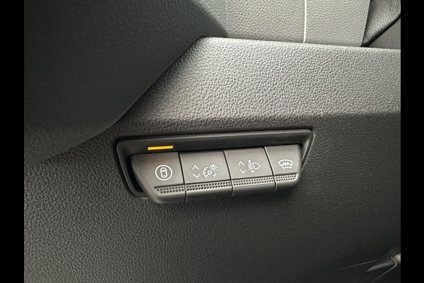 Renault Master T35 2.0 dCi 130 PK / L2H2 / NIEUW !! BPM VRIJ / CAMERA / CRUISE / AIRCO / APPLE CARPLAY / ANDROID AUTO