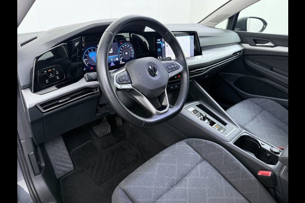 Volkswagen Golf 1.0 eTSI 111PK AUT-7 Nieuw Model Adap.Cruise Virtual Cockpit Apple Carplay Android APP-Connect Navi Ecc Pdc Life Stoel+Stuurverwarming Lmv Mirrorlink DAB Led Isofix Keyless mild hybride Complete Volkswagen Golf mild hybride!