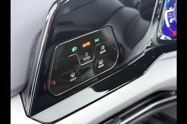 Volkswagen Golf 1.0 eTSI 111PK AUT-7 Nieuw Model Adap.Cruise Virtual Cockpit Apple Carplay Android APP-Connect Navi Ecc Pdc Life Stoel+Stuurverwarming Lmv Mirrorlink DAB Led Isofix Keyless mild hybride Complete Volkswagen Golf mild hybride!