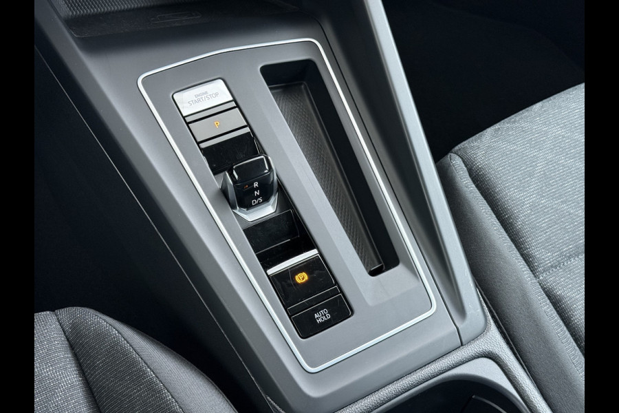 Volkswagen Golf 1.0 eTSI 111PK AUT-7 Nieuw Model Adap.Cruise Virtual Cockpit Apple Carplay Android APP-Connect Navi Ecc Pdc Life Stoel+Stuurverwarming Lmv Mirrorlink DAB Led Isofix Keyless mild hybride Complete Volkswagen Golf mild hybride!
