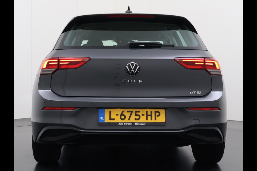 Volkswagen Golf 1.0 eTSI 111PK AUT-7 Nieuw Model Adap.Cruise Virtual Cockpit Apple Carplay Android APP-Connect Navi Ecc Pdc Life Stoel+Stuurverwarming Lmv Mirrorlink DAB Led Isofix Keyless mild hybride Complete Volkswagen Golf mild hybride!