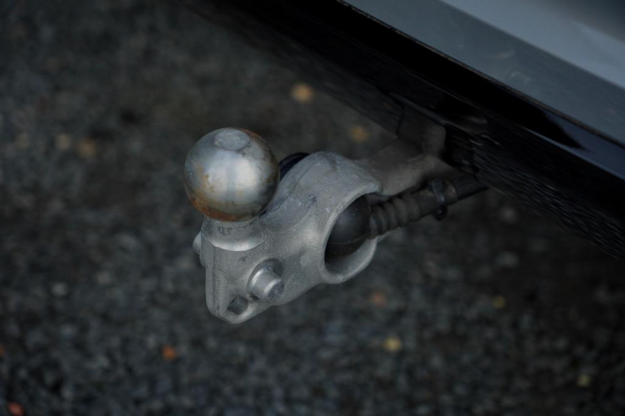 Volvo XC60 2.0 T6 Plug-in hybrid AWD Inscription / Pano / Trekhaak / Stoel&Stuurwielverwarming