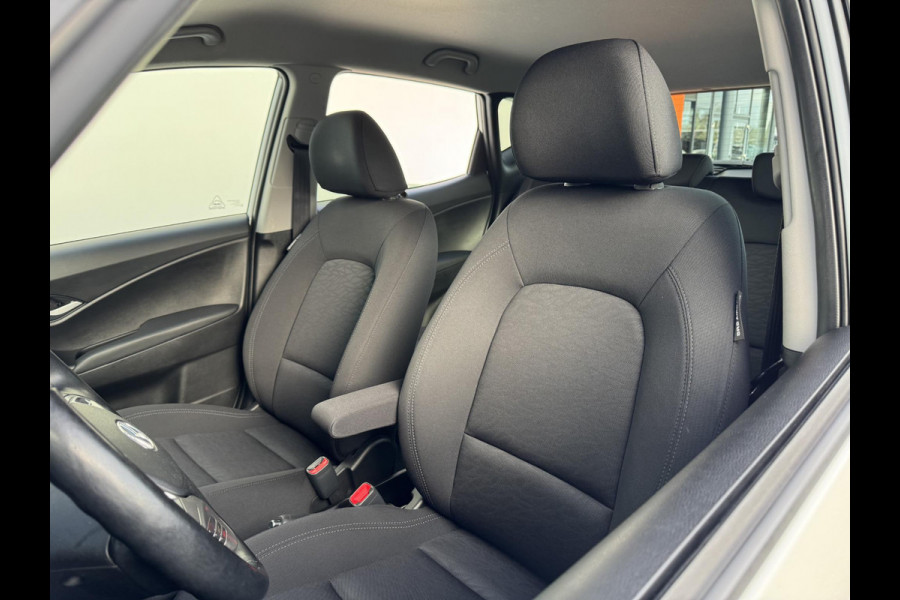 Hyundai ix20 1.4i Go! | Navi | Parkeercamera | Prijs is rijklaar