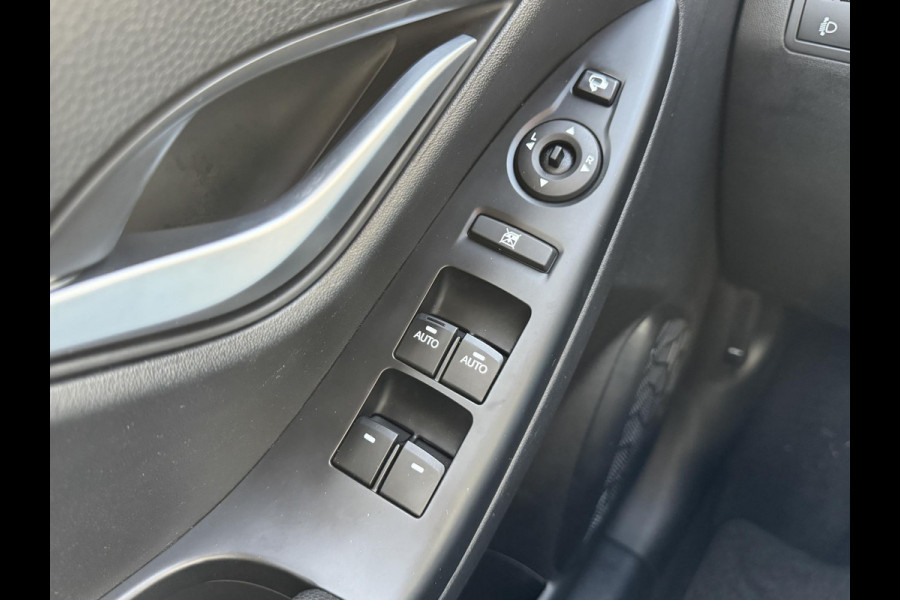 Hyundai ix20 1.4i Go! | Navi | Parkeercamera | Prijs is rijklaar