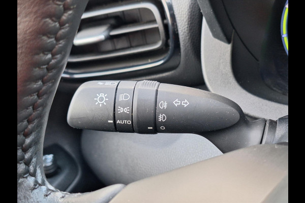 Toyota Yaris Cross 1.5 Hybrid Dynamic plus | Smart Connect, Stoelverwarming, Keyless, 17 inch, Privacy glass, Adaptive cruise control