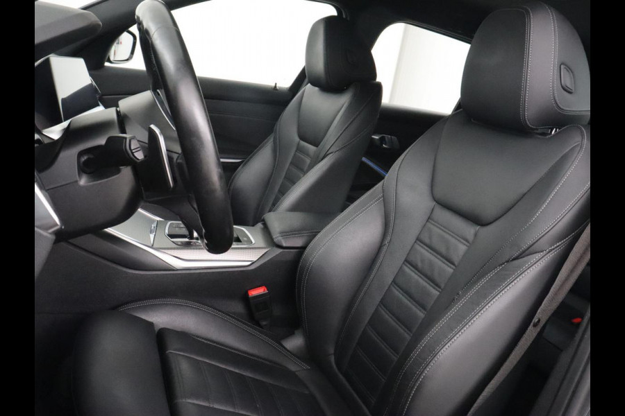 BMW 3-serie 330e M Sport | Leder | Stoelverwarming | Carplay | Sportstoelen | Laserlicht | Live Cockpit | Sfeerverlichting | Navigatie | Parkeerhulp | Climate control | Bluetooth | Cruise control