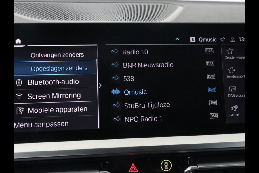 BMW 3-serie 330e M Sport | Leder | Stoelverwarming | Carplay | Sportstoelen | Laserlicht | Live Cockpit | Sfeerverlichting | Navigatie | Parkeerhulp | Climate control | Bluetooth | Cruise control