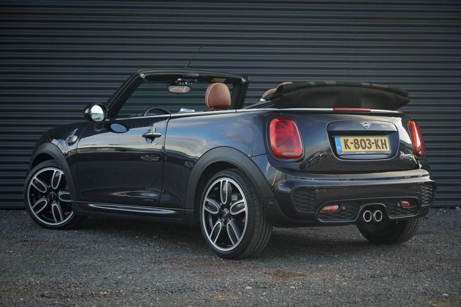 MINI Cabrio 2.0 Cooper S Hammersmith Aut / Leder / NL Auto / JCW / Sporttransmissie