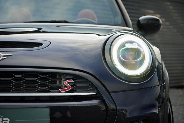 MINI Cabrio 2.0 Cooper S Hammersmith Aut / Leder / NL Auto / JCW / Sporttransmissie
