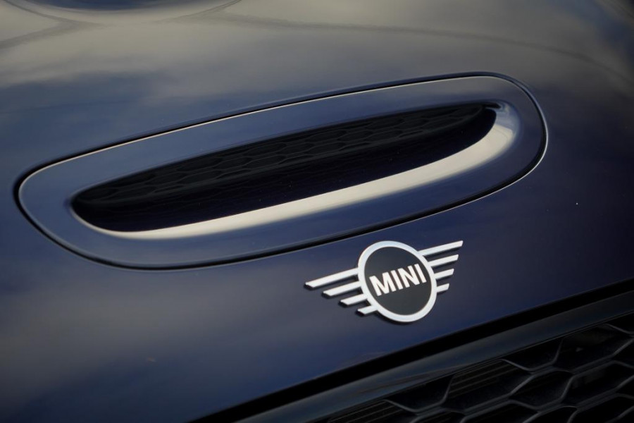 MINI Cabrio 2.0 Cooper S Hammersmith Aut / Leder / NL Auto / JCW / Sporttransmissie