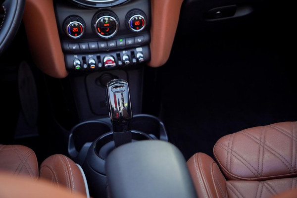 MINI Cabrio 2.0 Cooper S Hammersmith Aut / Leder / NL Auto / JCW / Sporttransmissie