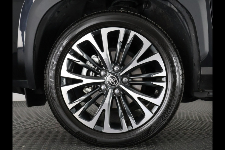 Toyota Yaris Cross 1.5 Hybrid 130 Executive | Stuur- & Stoelverwarming | Dodehoek detectie | Parkeersensoren | Navigatie