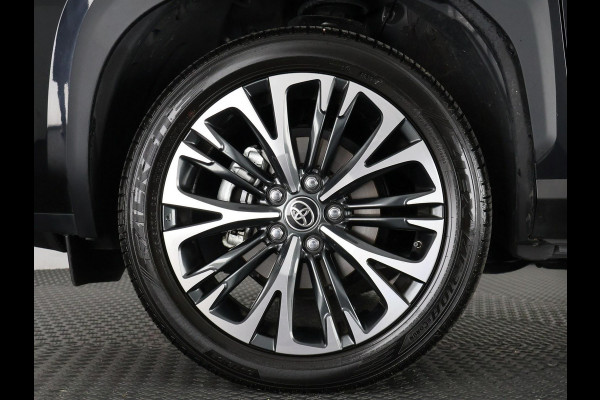 Toyota Yaris Cross 1.5 Hybrid 130 Executive | Stuur- & Stoelverwarming | Dodehoek detectie | Parkeersensoren | Navigatie