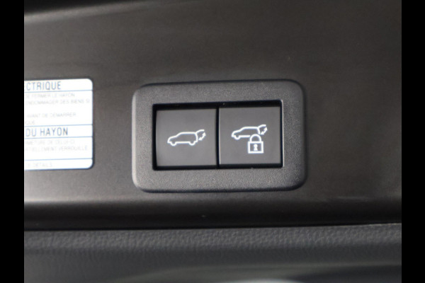 Toyota Yaris Cross 1.5 Hybrid 130 Executive | Stuur- & Stoelverwarming | Dodehoek detectie | Parkeersensoren | Navigatie