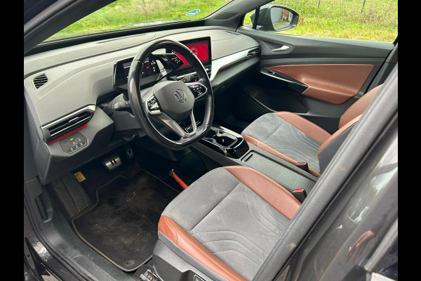 Volkswagen ID.4 First 77kWh Adap.Cruise Camera Trekhaak Pdc Android Auto Apple Carplay Stoelverwarming Navi Ecc Mirrorlink Privacy Glas Lmv Keyless DAB Origineel Nederlandse Auto 1.000KG Trekgewicht