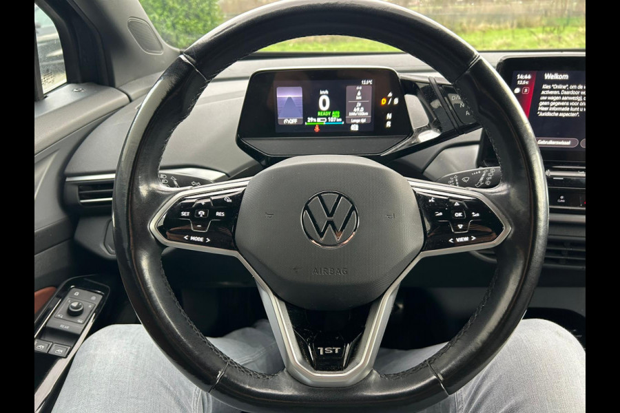 Volkswagen ID.4 First 77kWh Adap.Cruise Camera Trekhaak Pdc Android Auto Apple Carplay Stoelverwarming Navi Ecc Mirrorlink Privacy Glas Lmv Keyless DAB Origineel Nederlandse Auto 1.000KG Trekgewicht