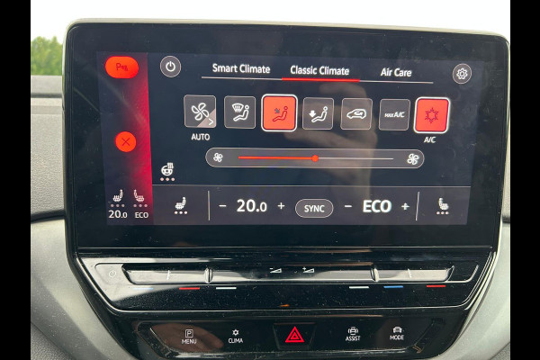 Volkswagen ID.4 First 77kWh Adap.Cruise Camera Trekhaak Pdc Android Auto Apple Carplay Stoelverwarming Navi Ecc Mirrorlink Privacy Glas Lmv Keyless DAB Origineel Nederlandse Auto 1.000KG Trekgewicht