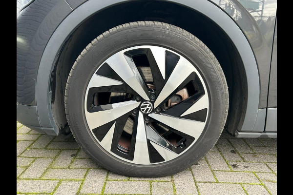Volkswagen ID.4 First 77kWh Adap.Cruise Camera Trekhaak Pdc Android Auto Apple Carplay Stoelverwarming Navi Ecc Mirrorlink Privacy Glas Lmv Keyless DAB Origineel Nederlandse Auto 1.000KG Trekgewicht