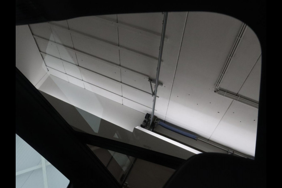 CUPRA Leon 1.4 eHybrid VZ | 245pk | Panoramadak | Stoelverwarming | Camera | Carplay | Adaptive cruise | Keyless | Navigatie | 19'' | Sportstoelen | Full LED | PHEV | Plug In