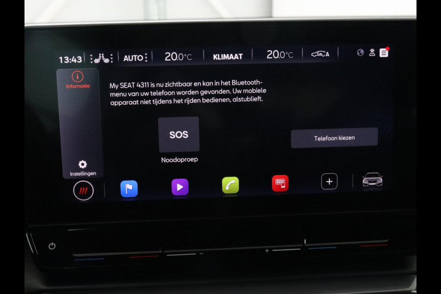 CUPRA Leon 1.4 eHybrid VZ | 245pk | Panoramadak | Stoelverwarming | Camera | Carplay | Adaptive cruise | Keyless | Navigatie | 19'' | Sportstoelen | Full LED | PHEV | Plug In