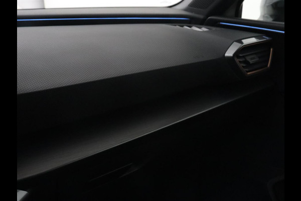 CUPRA Leon 1.4 eHybrid VZ | 245pk | Panoramadak | Stoelverwarming | Camera | Carplay | Adaptive cruise | Keyless | Navigatie | 19'' | Sportstoelen | Full LED | PHEV | Plug In